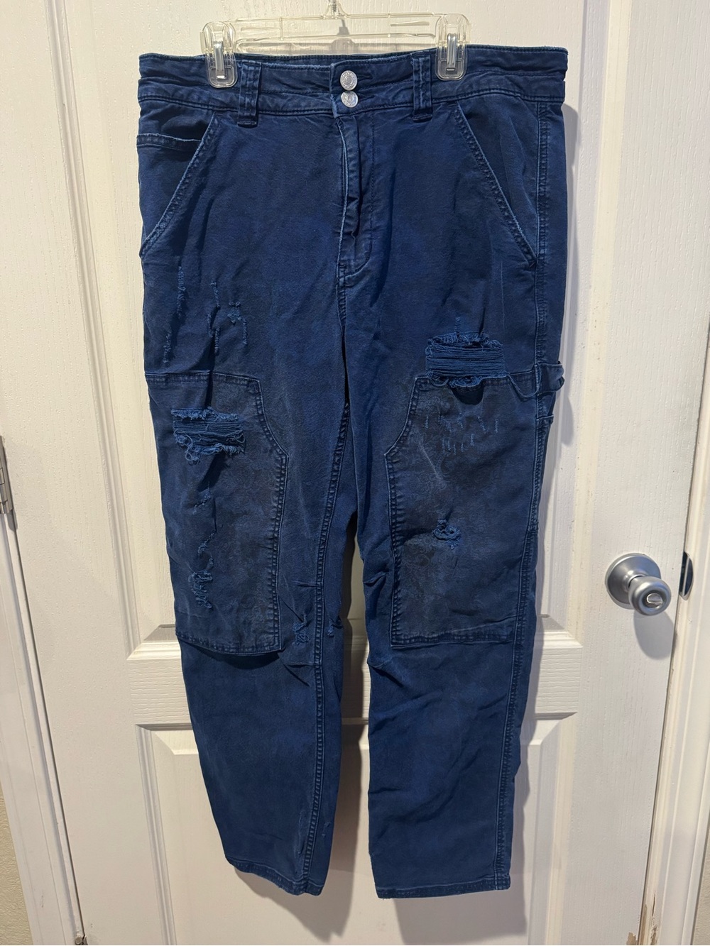 Pilcro Distressed Cargo Pants - Deep Navy With Floral Print
